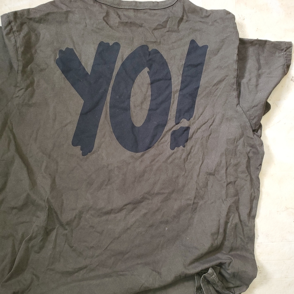 Shirt - Picture 2 of 2